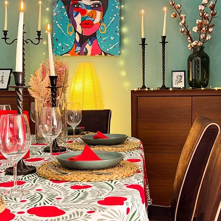 Roof Shelter With Balcony View Foosball شقة