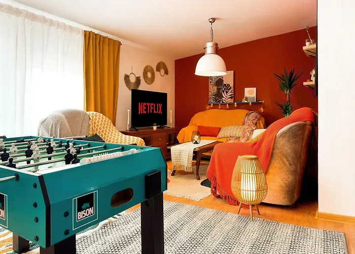 Roof Shelter With Balcony View Foosball ベオグラード