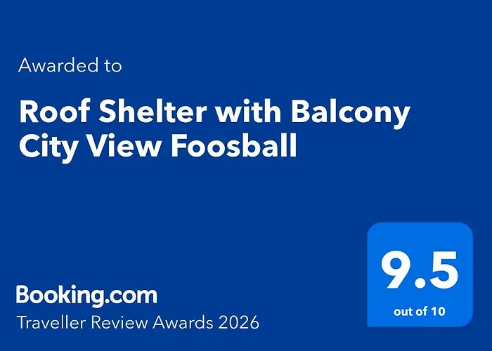 アパート Roof Shelter With Balcony View Foosball ベオグラード